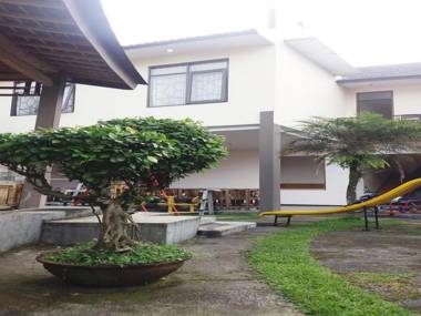 Saung Balibu Hotel & Resto