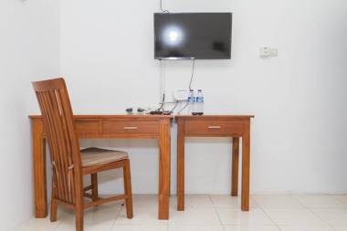 RedDoorz near Jatinangor Town Square