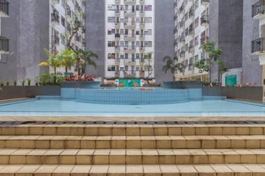 RedDoorz Apartment @ Jarrdin Cihampelas