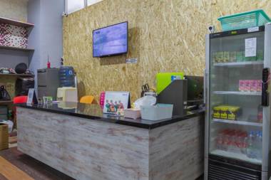 RedDoorz Apartment @ Jarrdin Cihampelas