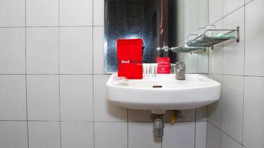 RedDoorz @ Cikutra 3