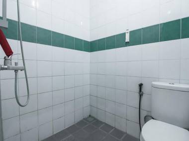 RedDoorz @ Buah Batu 3