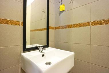 RedDoorz near UPI Setiabudi 2