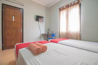 RedDoorz Syariah near Krida Nusantara