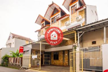 OYO 2265 Bunga Bakung Residence