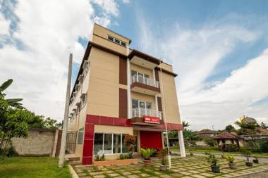 OYO 2947 Cluster Harris Home Stay and Kos