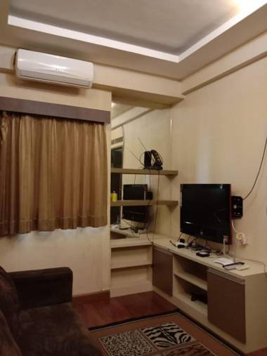 The Suites Metro Apartment by NFO Property