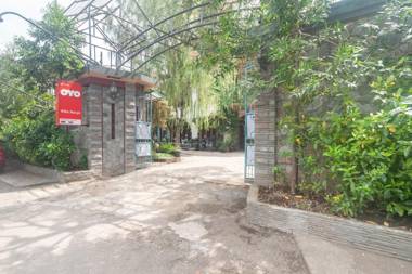 OYO 3135 Villa Surya