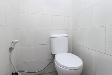 RedDoorz near Riau Junction Mall 2