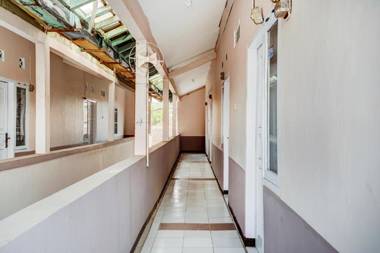 SPOT ON 90200 Pondok Sabaraya Cileunyi