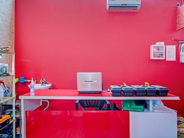 OYO 90266 Jarrdin Apartement By Bedpacker