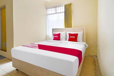 OYO 91350 Garden Hostel
