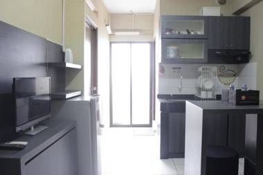 Cozy 2BR Apartment Gateway Ahmad Yani By Travelio