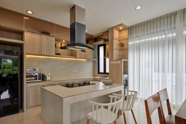 Cempaka 6 Villa 10 bedrooms with a private pool