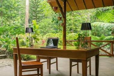 Taman Wisata Bougenville