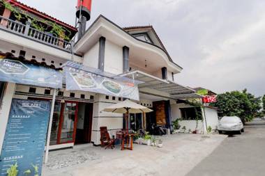 OYO 90712 Wisma Acidalia Syariah