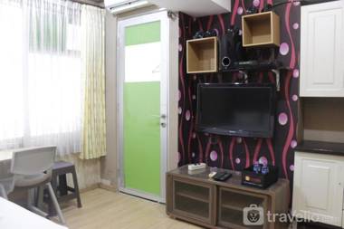 Stylish Cozy Studio Jarrdin Cihampelas By Travelio