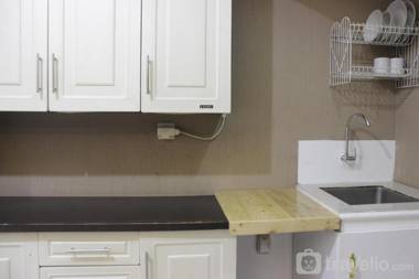 Stylish Cozy Studio Jarrdin Cihampelas By Travelio