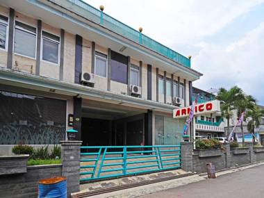 OYO 90836 Bartu Guesthouse