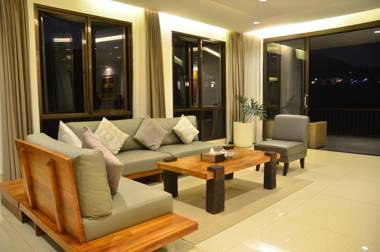 Indah 1 Golf Mountain Villa 4 bedroom private pool