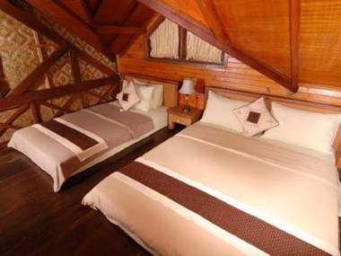 Villa ChavaMinerva Kayu - Ciater Highland Resort