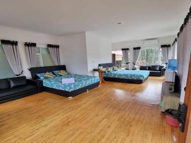 Hotel Hikmat Indah Lembang