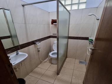 Hotel Hikmat Indah Lembang