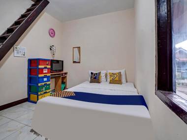 OYO Homes 90917 Eco Tourism Geopark Padalarang Homestay Syariah