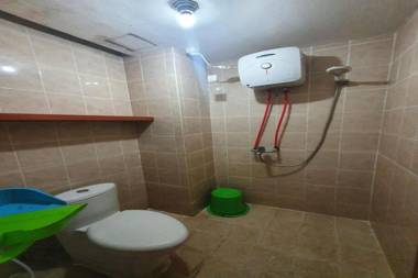 Apartment Pinewood by Santoso Studio