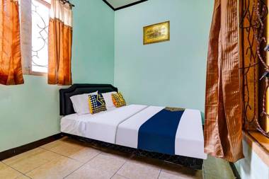 SPOT ON 91159 Kost Putrana Syariah