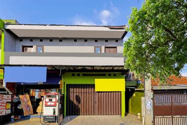 SPOT ON 91221 Pondok Nsn Syariah