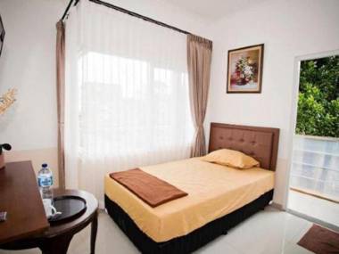 Jaksa Guest House - Near Alun-alun Bandung