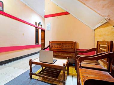 SPOT ON 91367 Rumah Bundo Syariah