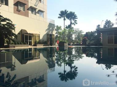 Cozy 2BR Apartment Pinewood Jatinangor By Travelio