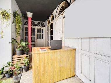 SPOT ON 91393 Budiluhur 10 Homestay Syariah