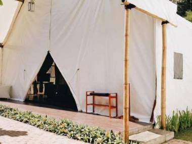 Maribaya Glamping Tent