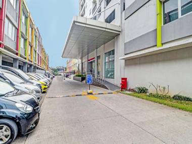 Capital O 91631 M-square Apartement