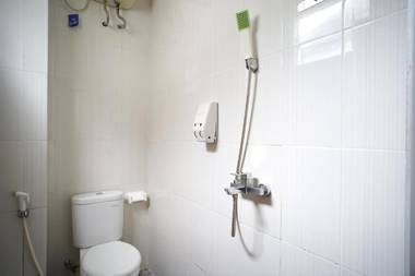 OYO 1477 Athar 88 Hotel