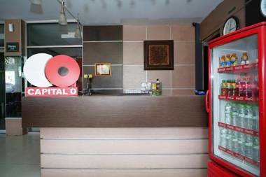 Capital O 2885 Hemra Hotel