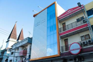 OYO 984 Maleo Guest House