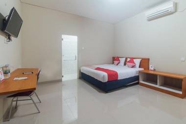 OYO 1448 Mangga Dua Guest House