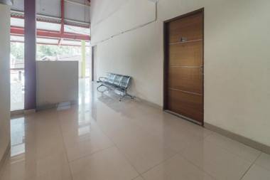 OYO 1448 Mangga Dua Guest House