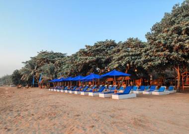 Inna Sindhu Beach Hotel & Resort