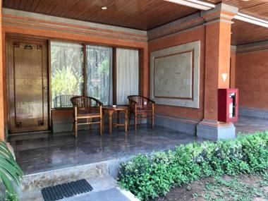 Inna Sindhu Beach Hotel & Resort