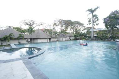 Alit Beach Resort and Villas