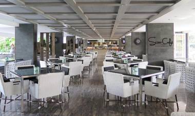 Swiss-Belresort Watu Jimbar