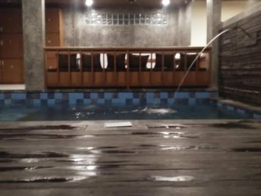 Made House Homestay and Dormitory