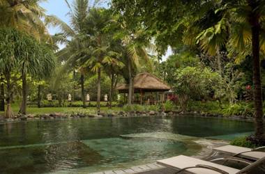 Segara Village Hotel