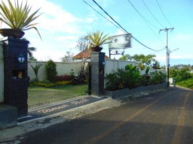 Taman Asih Bingin Homestay