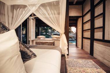 Suarga Padang Padang - CHSE Certified